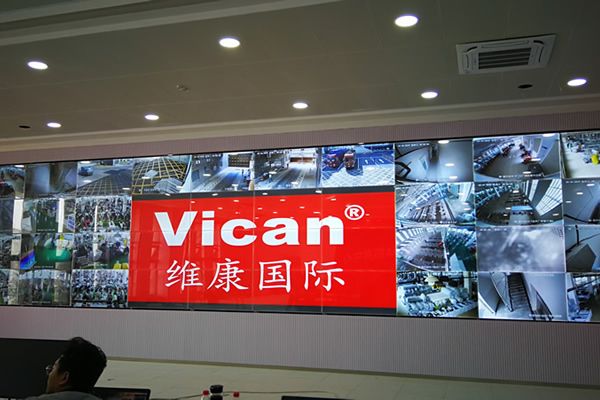 無縫拼接屏有黑邊嗎？