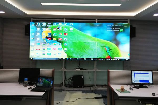 無(wú)縫拼接屏是怎么做到無(wú)縫拼接顯示的？