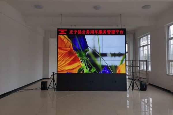 常見(jiàn)的拼接屏報(bào)價(jià)方式