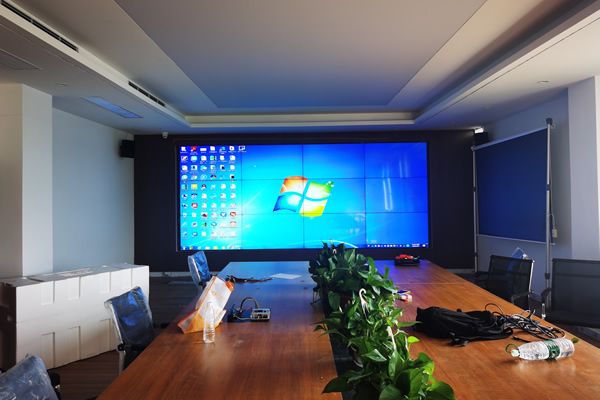 液晶電視機(jī)與液晶拼接屏有什么區(qū)別？