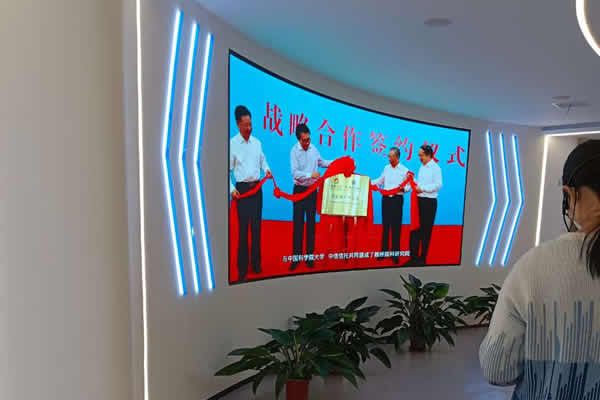 選購LED大屏幕時應(yīng)注意哪些問題？