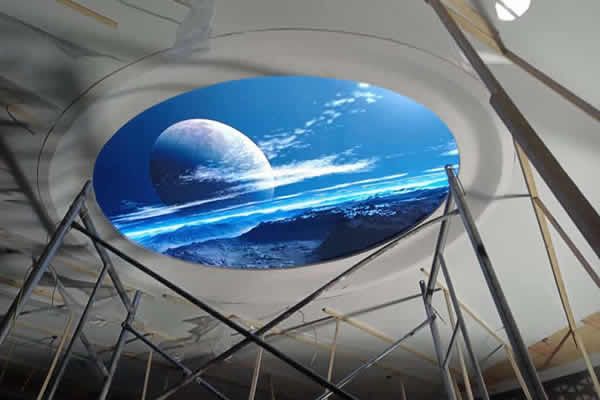 異形LED顯示屏有哪些，有什么特點(diǎn)？