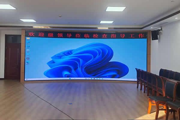 液晶拼接屏和led顯示屏哪個(gè)顯示效果更好？