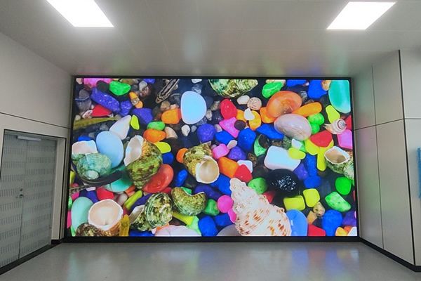 會(huì)議室LED大屏尺寸做多大合適，用哪種型號(hào)好？